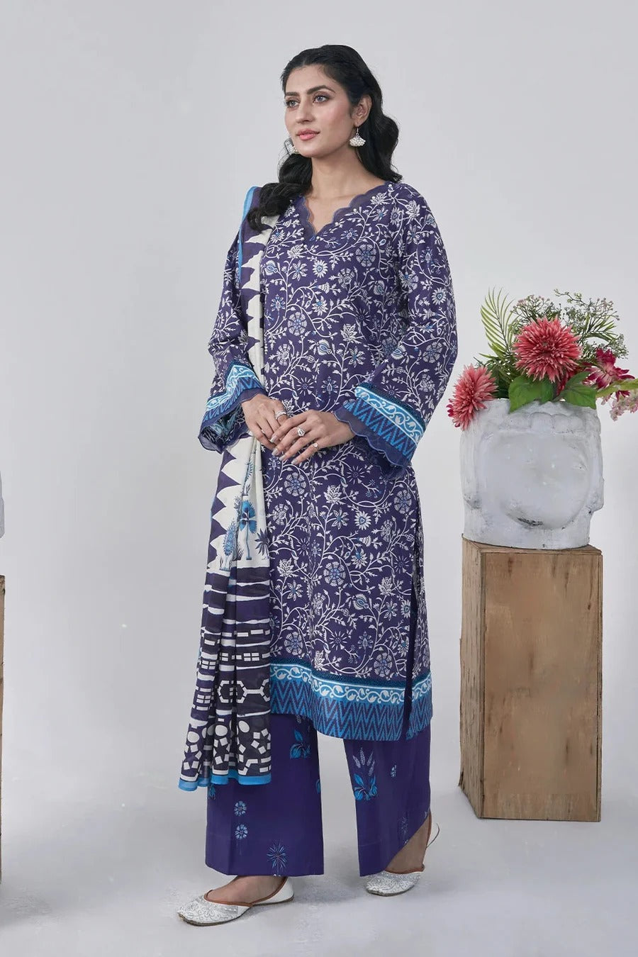 3PC Printed Unstitched Lawn Suit KLA-3089 – Khas Stores