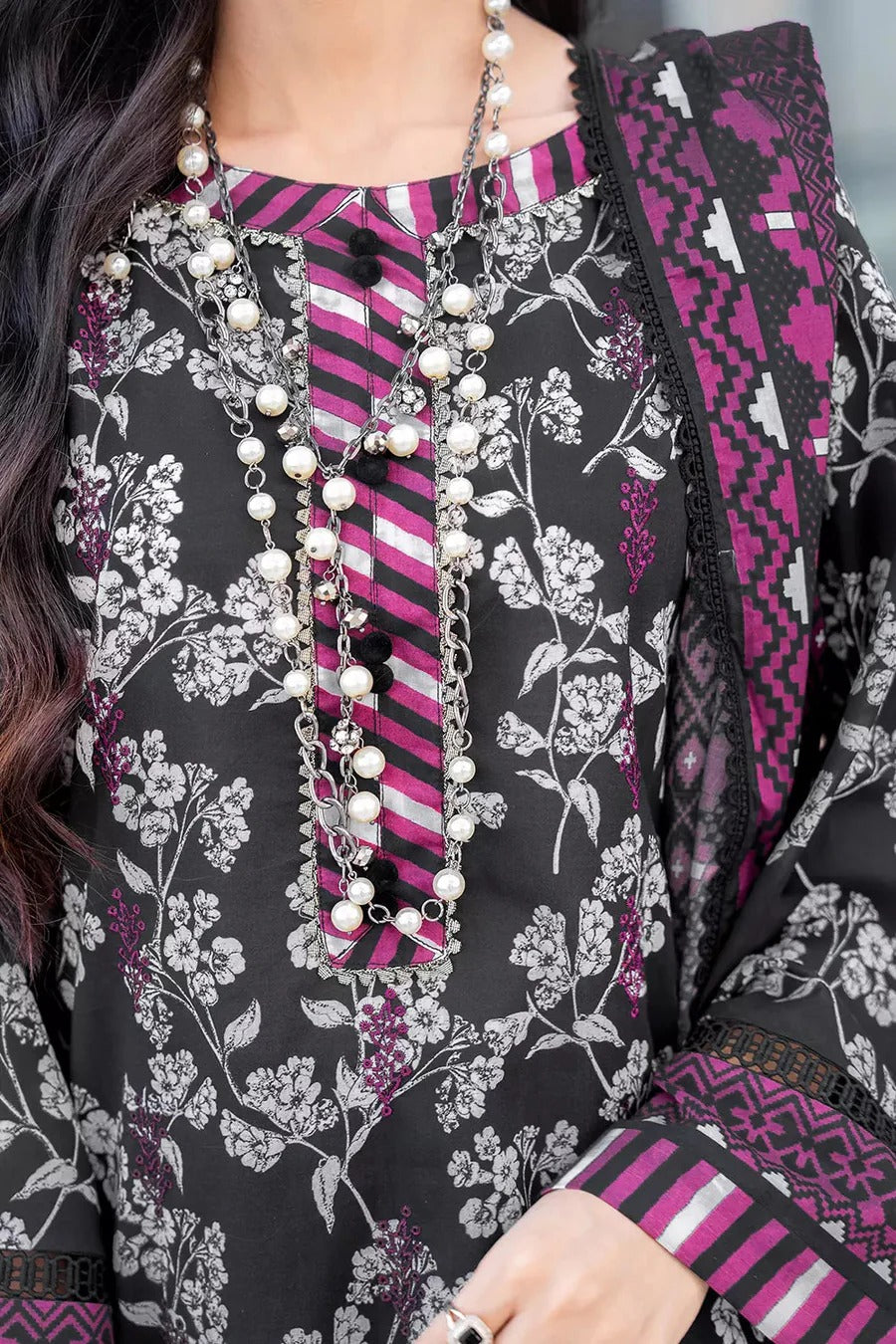 3PC Embroidered Unstitched Lawn Suit KL-2813 – Khas Store