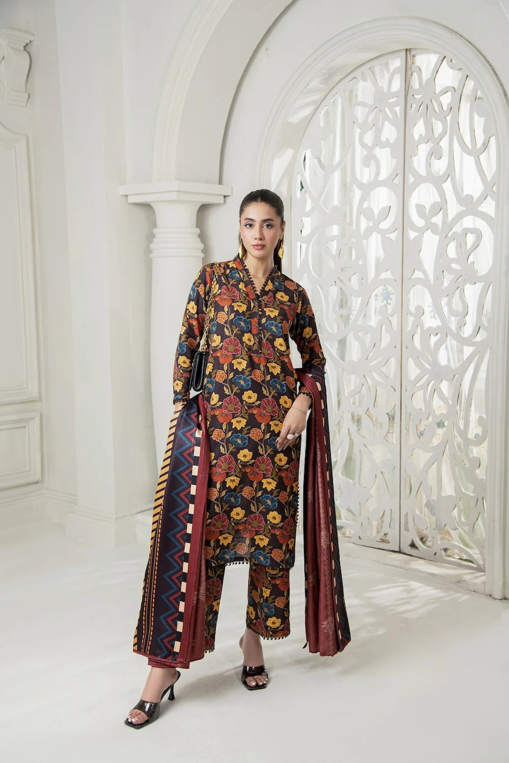 Ember Rose Unstitched Collection – Meerak