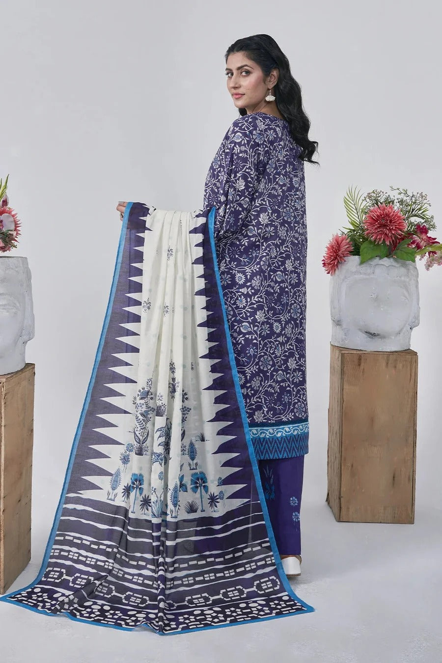 3PC Printed Unstitched Lawn Suit KLA-3089 – Khas Stores